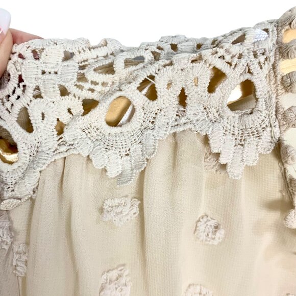 Lulu's Lust or Love Cream Embroidered Crochet Lace Dress M Flowy Boho - Picture 5 of 12